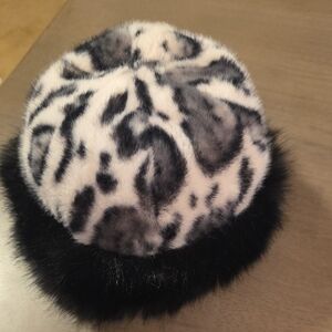 Faux Fur Animal Print Hat